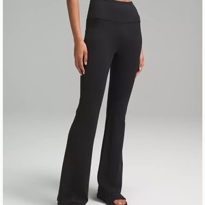 Lululemon Groove Pant Black size 6